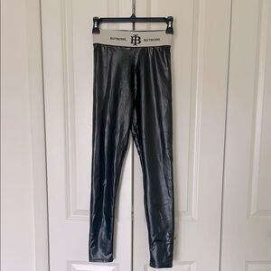 Faux leather legging